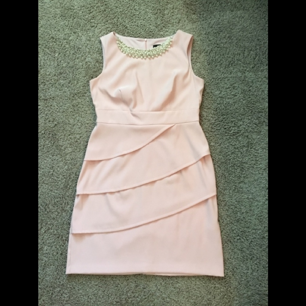 Ladies dress